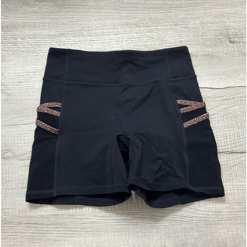 Fabletics Biker Athletic Work Out Shorts - Size Small
